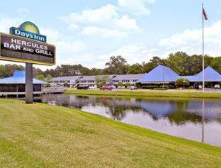 Days Inn By Wyndham Savannah Airport Номер фото